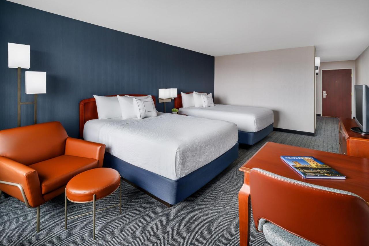 Hotel Courtyard By Marriott Sacramento Folsom Exterior foto